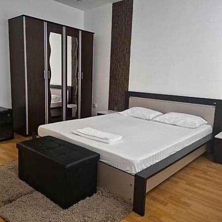 Aparthotel Yanis 부쿠레슈티 외부 사진